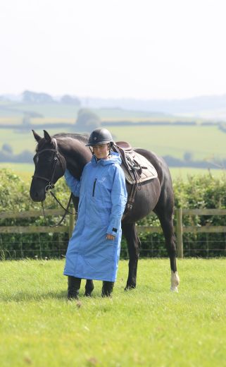EQUIDRY EVOLUTION THIN FLEECE SKY BLUE FIXED HOOD
